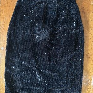 Nine West Black Velvet Sequin Pencil Skirt With Zip Closure And Slit In The Back